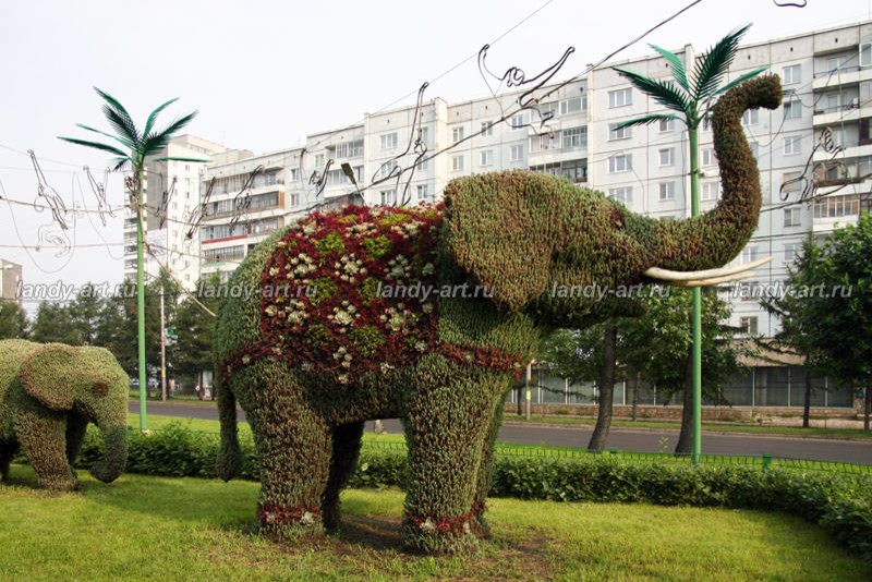 Вертикальные цветники.