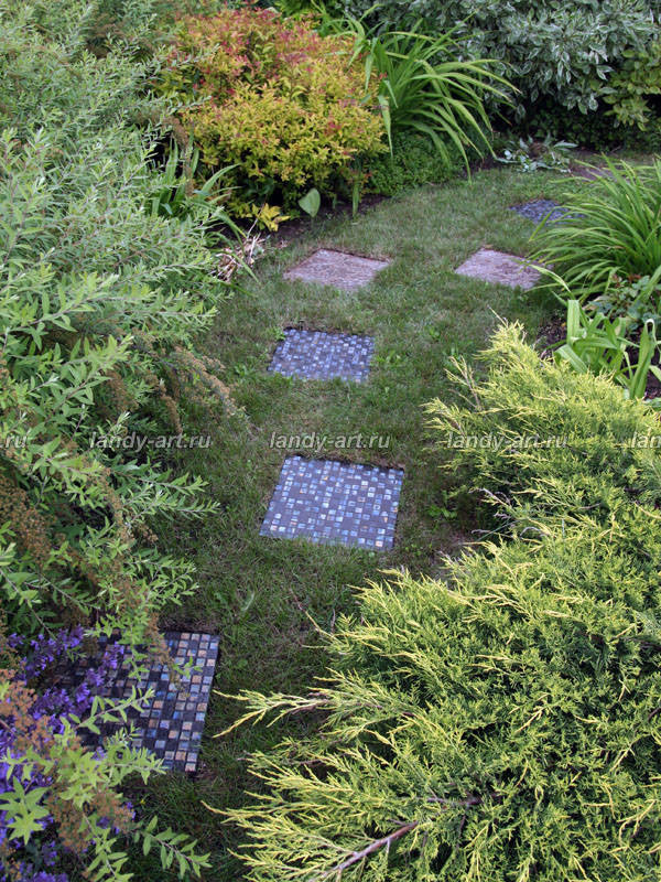 Пошаговые дорожки.