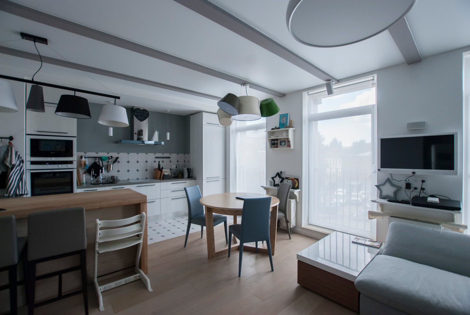 Modern and lignt 140 sq. m. appartment in Saint-Petersburg