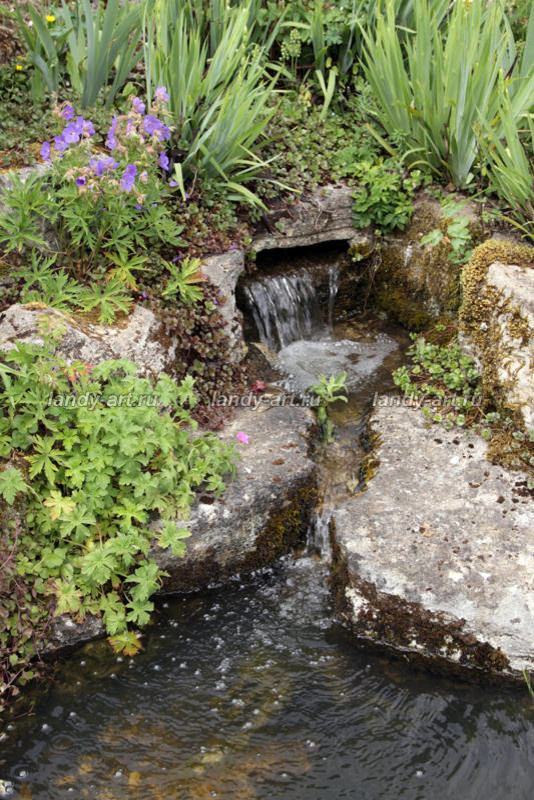Каскады и водопады.