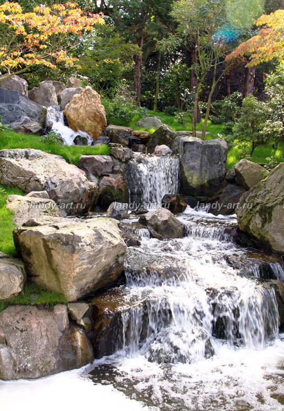 Каскады и водопады.