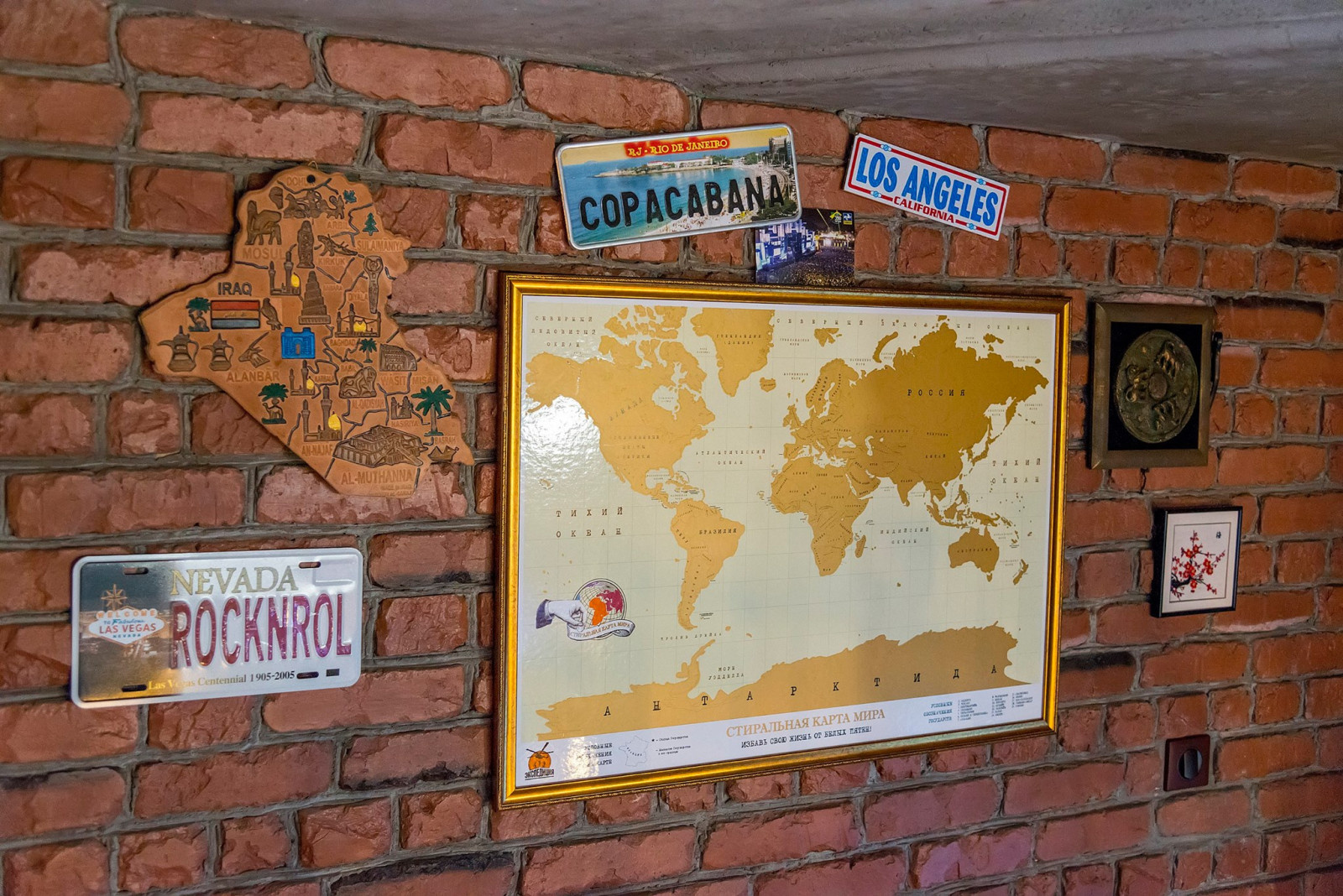 Houzz тур: Лофт в Тюмени с «музыкальными» перилами