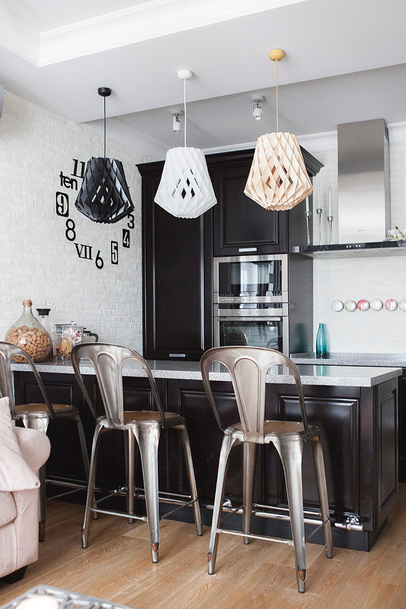 В гостях: Маленькая квартира для молодой девушки-юриста, кошки и собаки