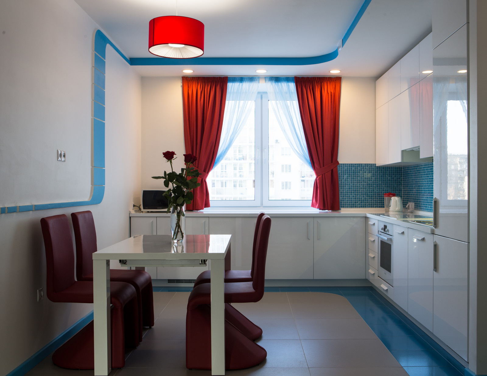 Кухня в современном стиле