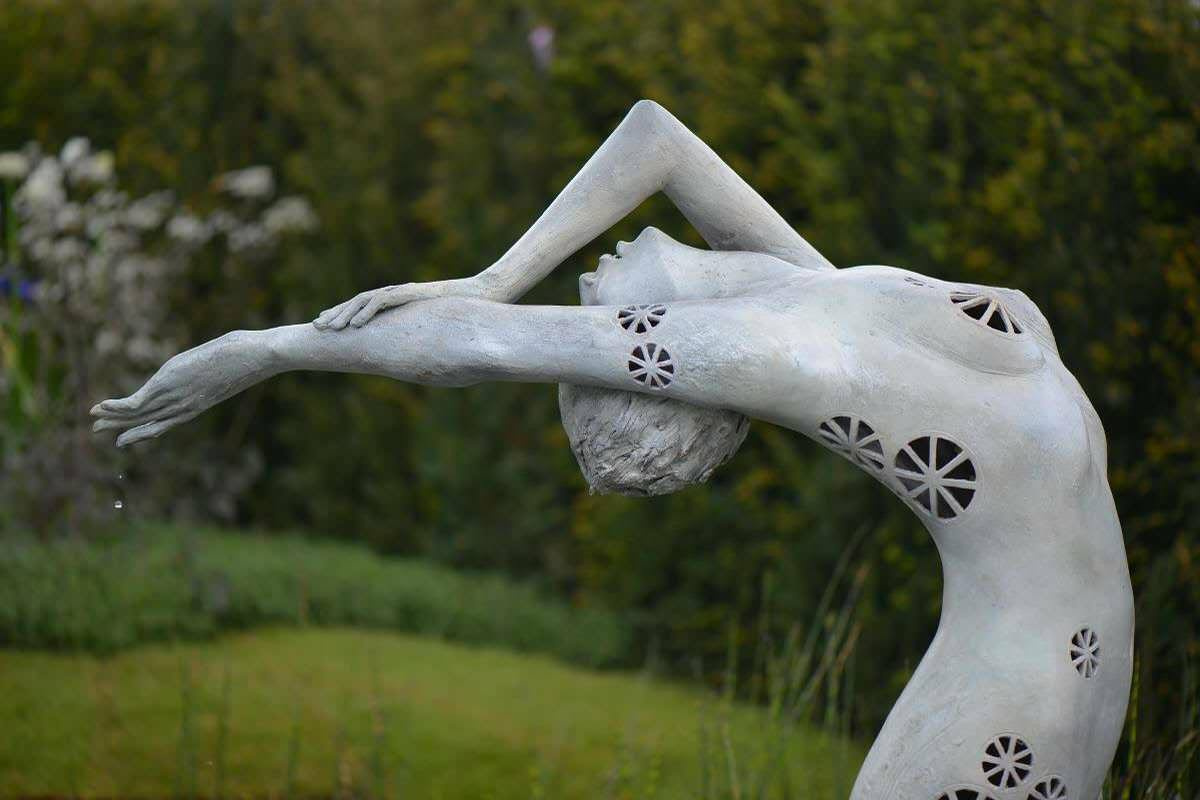 Выставка в Челси: Река времени в саду из России