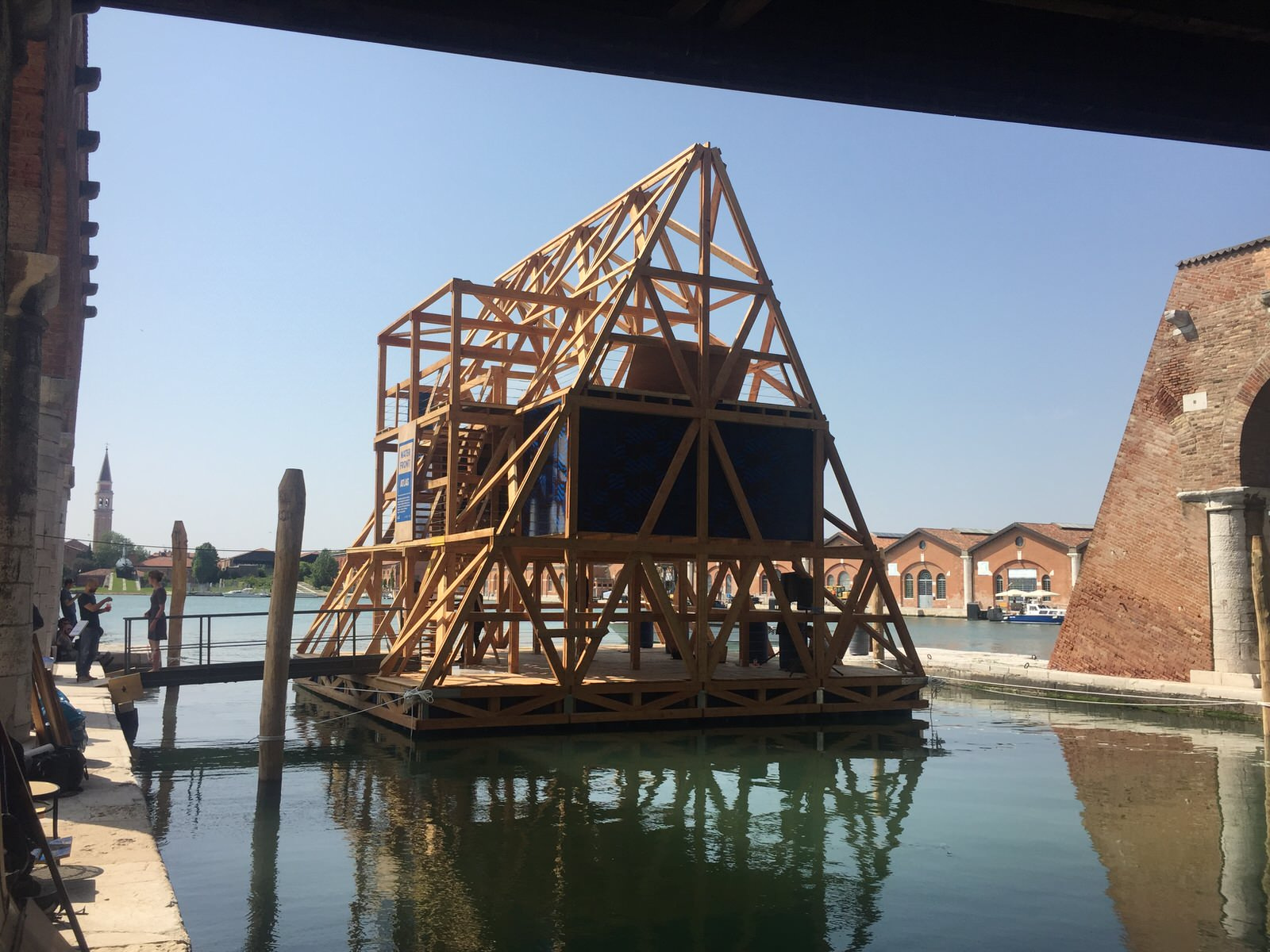 Венецианские львы биеннале: Архитектура, которая спасет мир