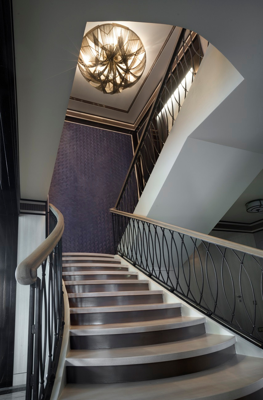 Houzz тур: Интерьер загородного дома с элементами ар деко