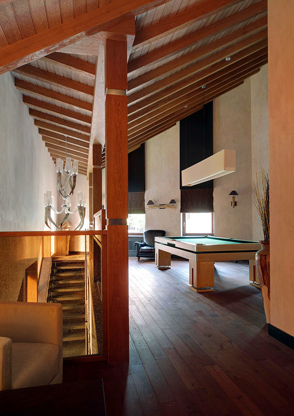 Residential for a poetess