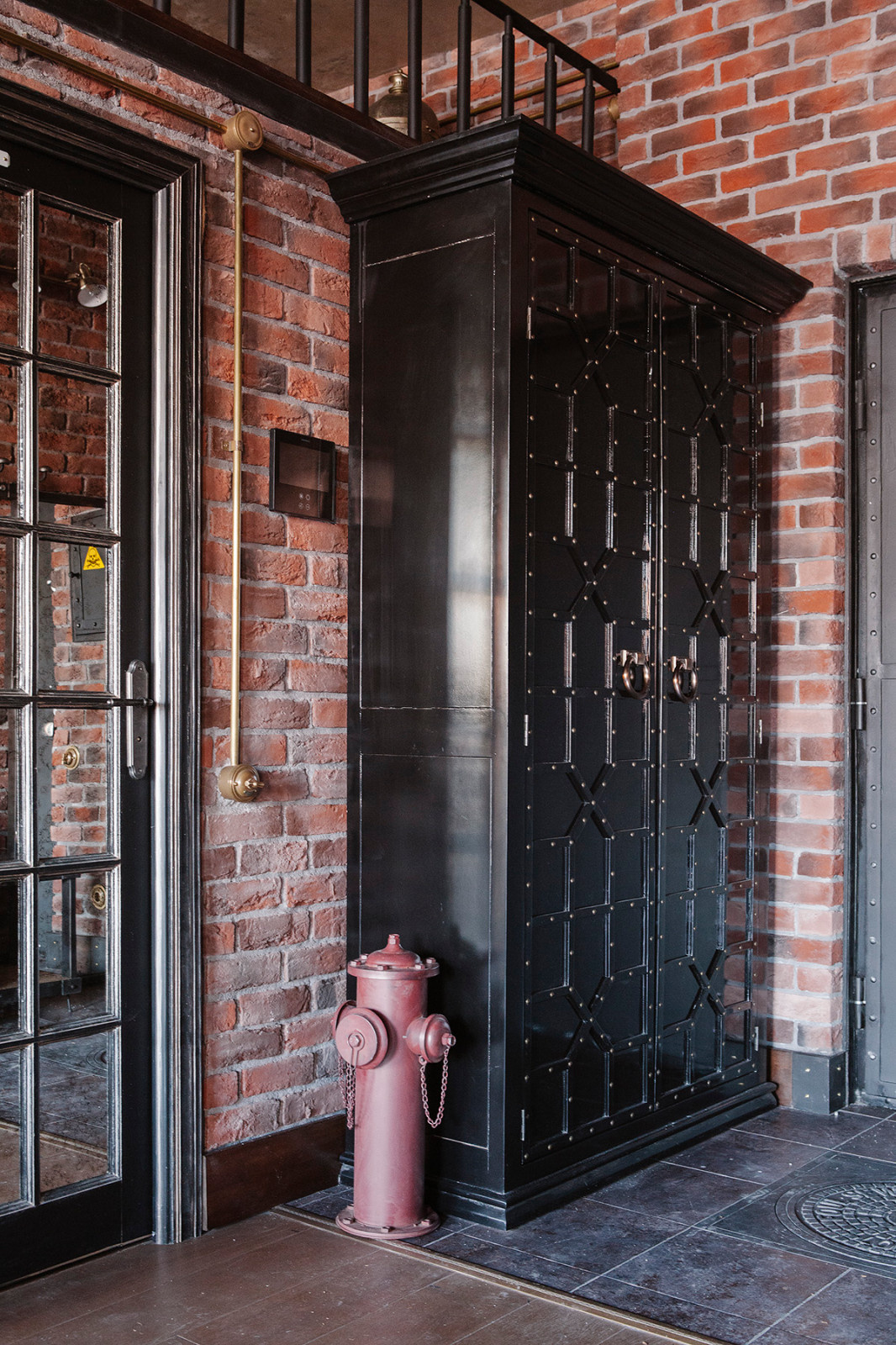 В гостях: Ретро-лофт с пожарным гидрантом