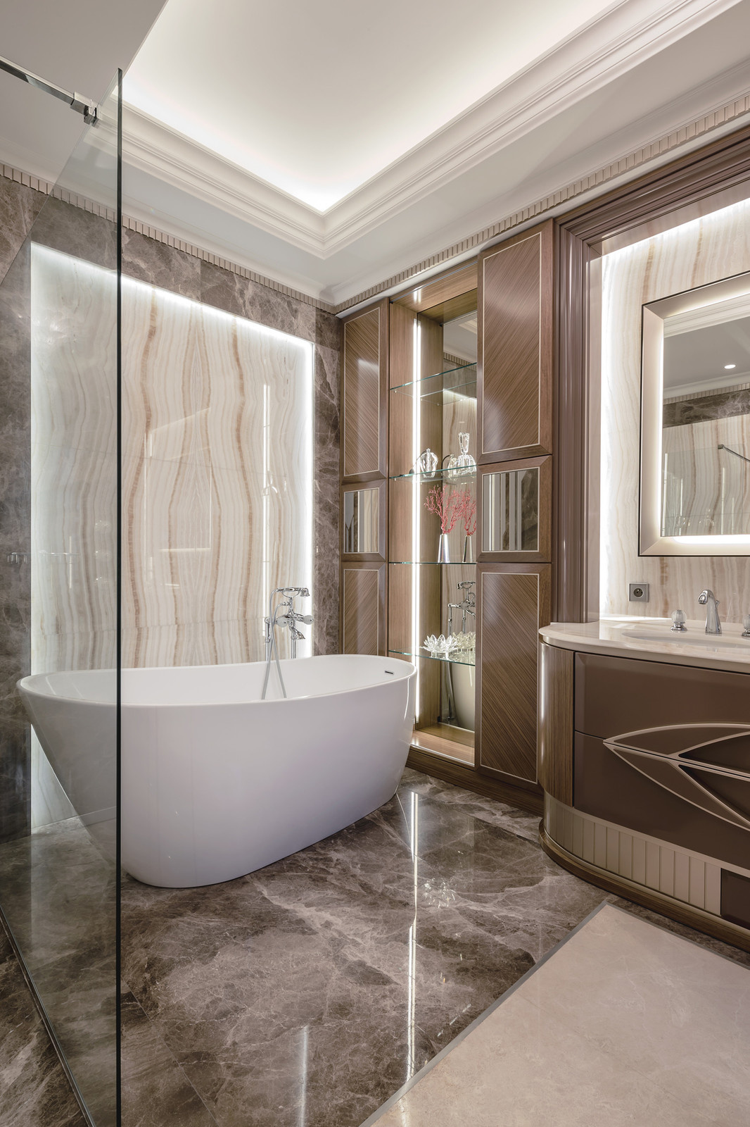 Interior design on Cote d'Azur. / Дизайн интерьера на Лазурном берегу