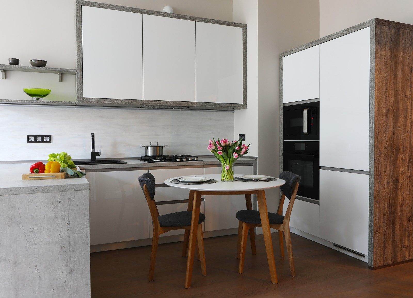 Houzz тур: Квартира для родителей дизайнера на берегу Балтики