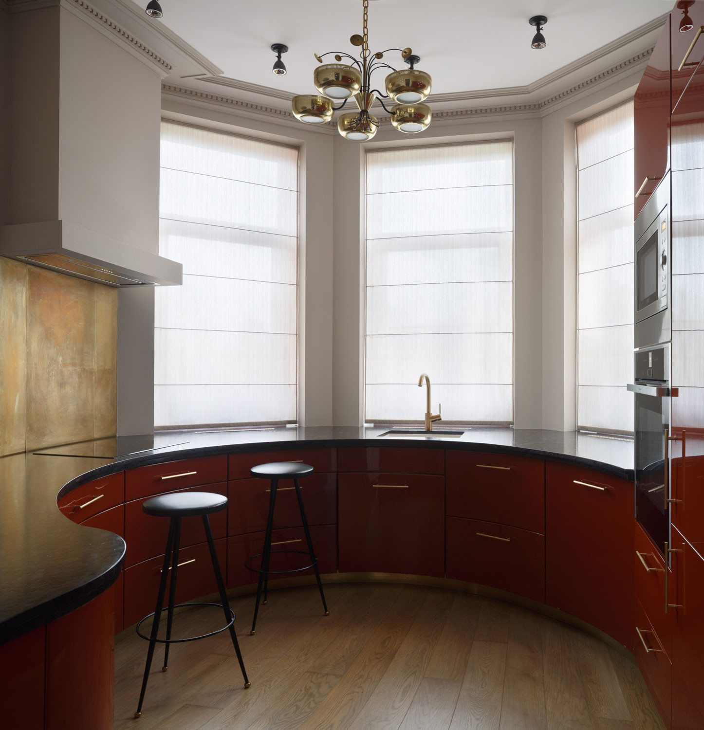 APPARTEMENT PARISIEN