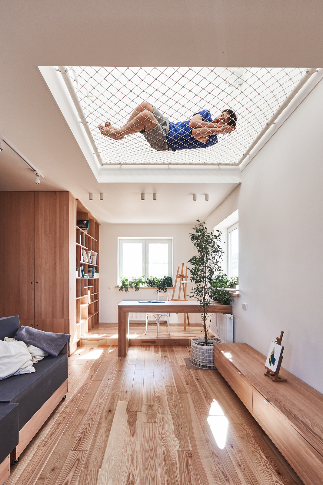 Houzz тур: Белый дом с гамаками в Домодедове