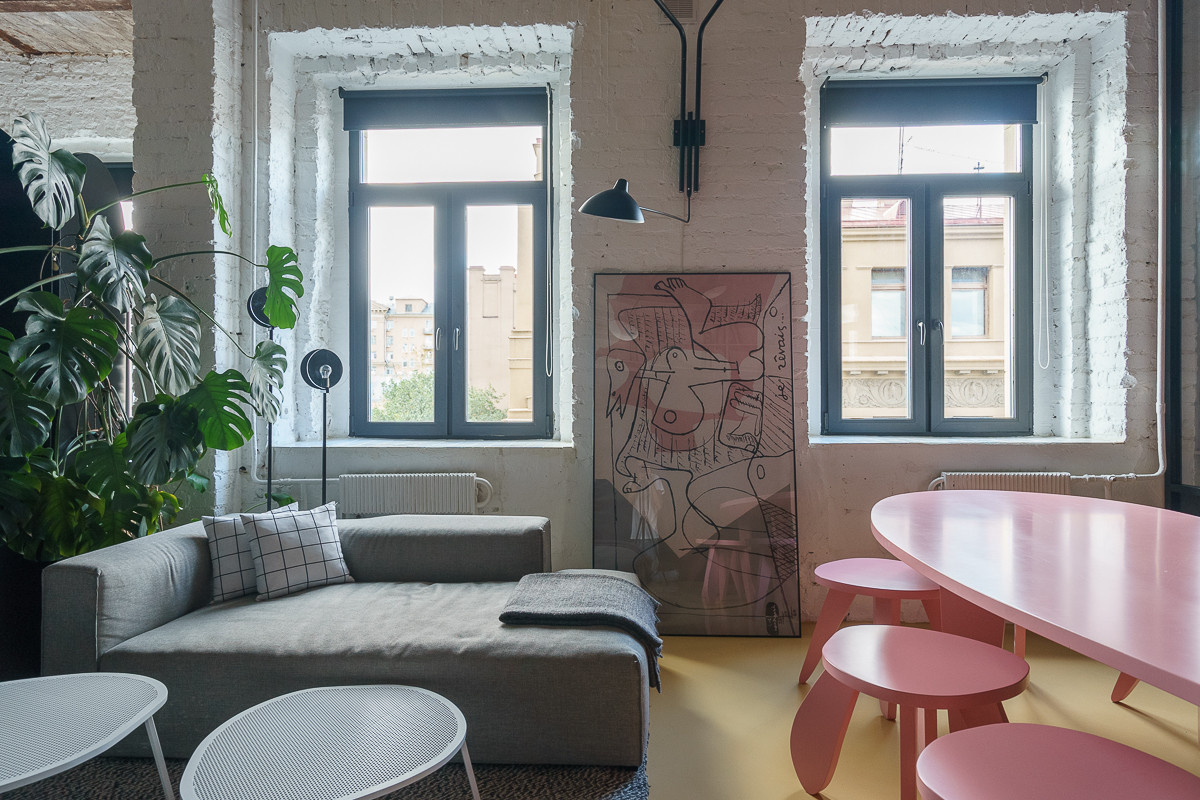 CROSBY STUDIOS LOFT