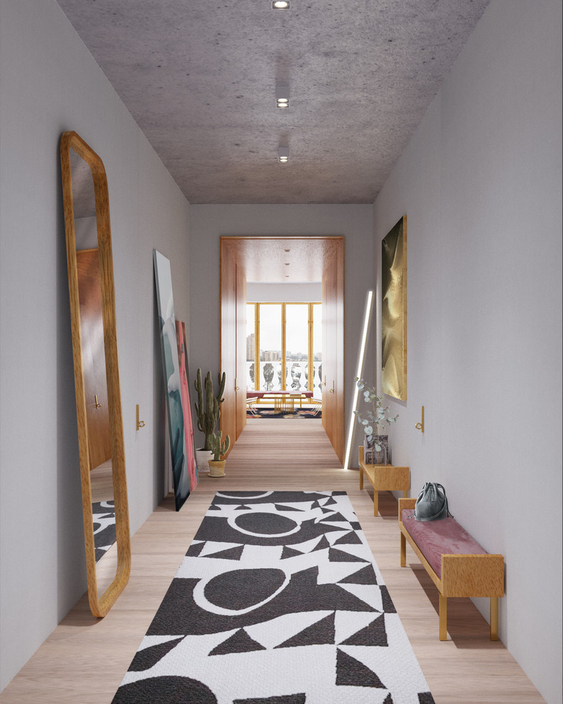 BRIGHT APARTMENT