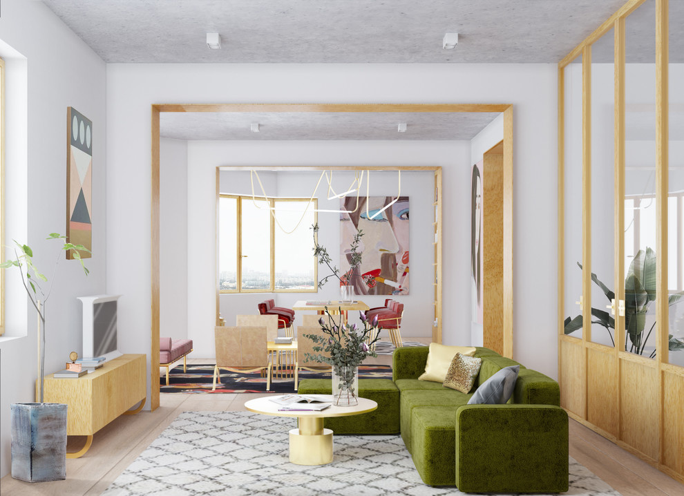 BRIGHT APARTMENT