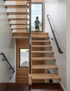 (4) Pinterest