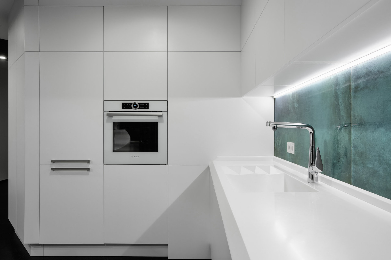 Houzz Украина: Квартира, которая напоминает космическую станцию