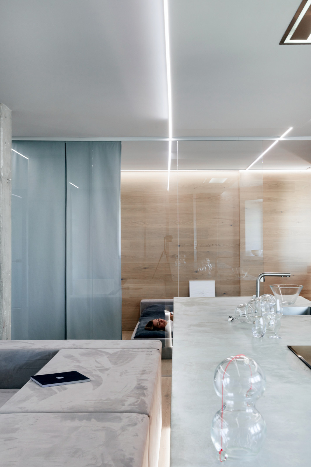 H.ROOM
