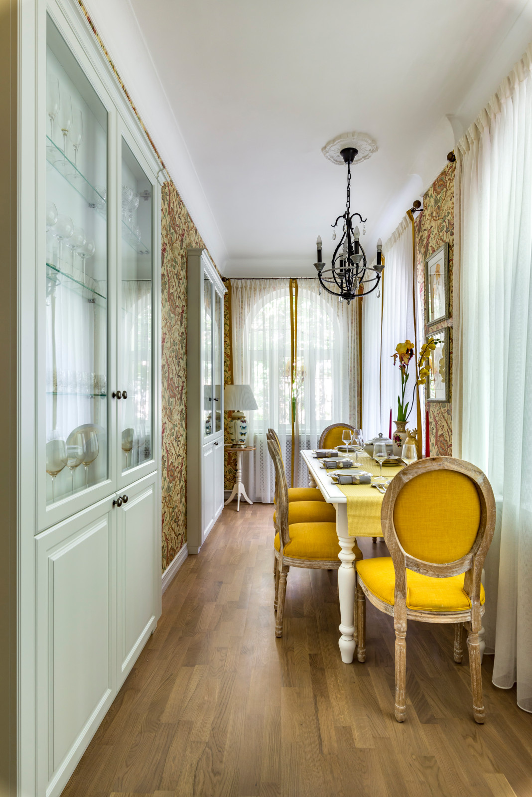 Houzz тур: Квартира в советском «таунхаусе» 1947 года