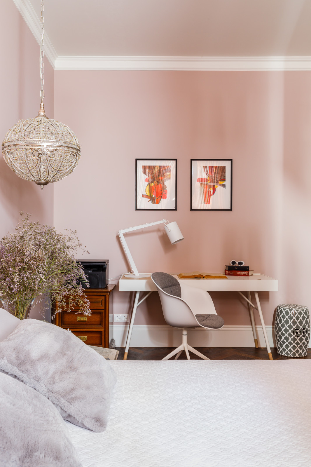 Houzz тур: Атмосферная классика с букетами и Ганешей в Краснодаре