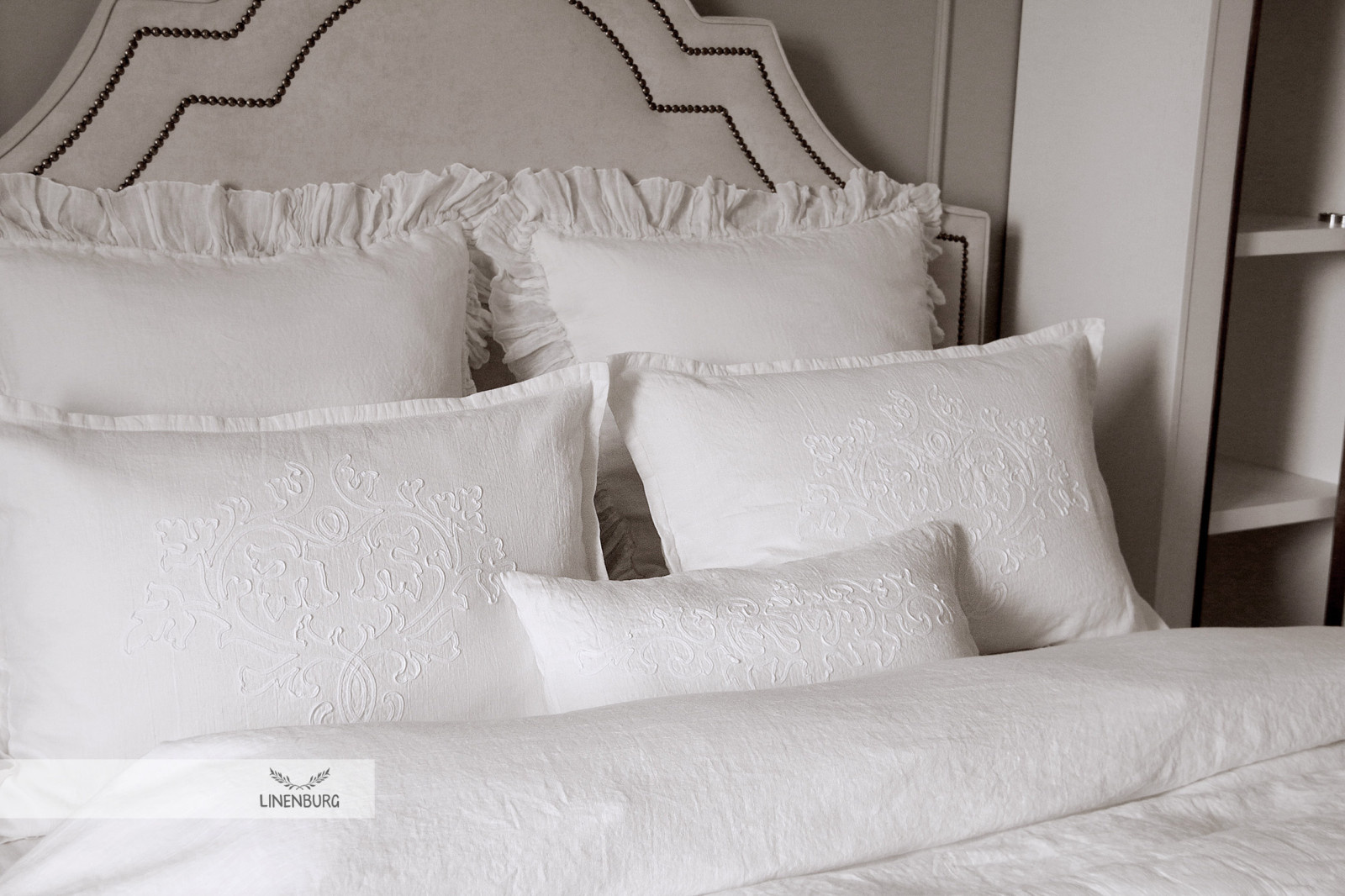 LINENBURG - льняной текстиль для дома