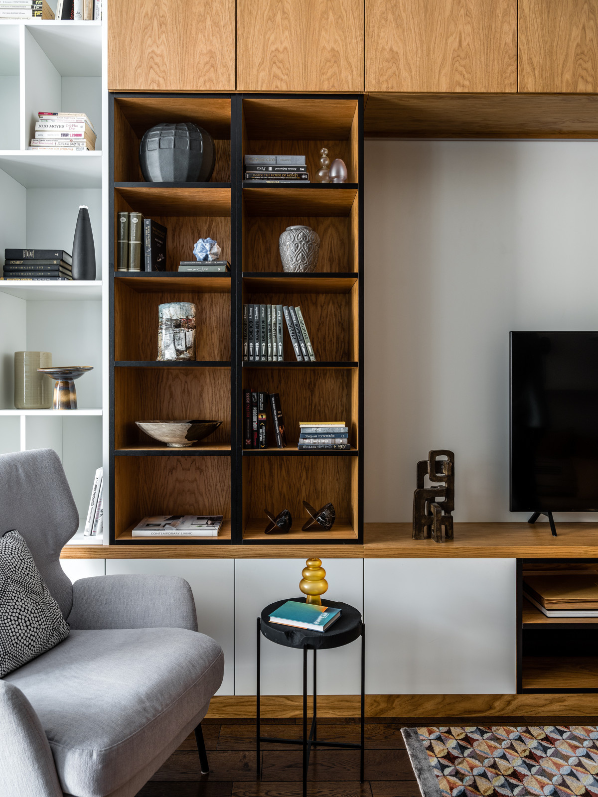 Проект недели: Проходная гостиная на входе... в кухню