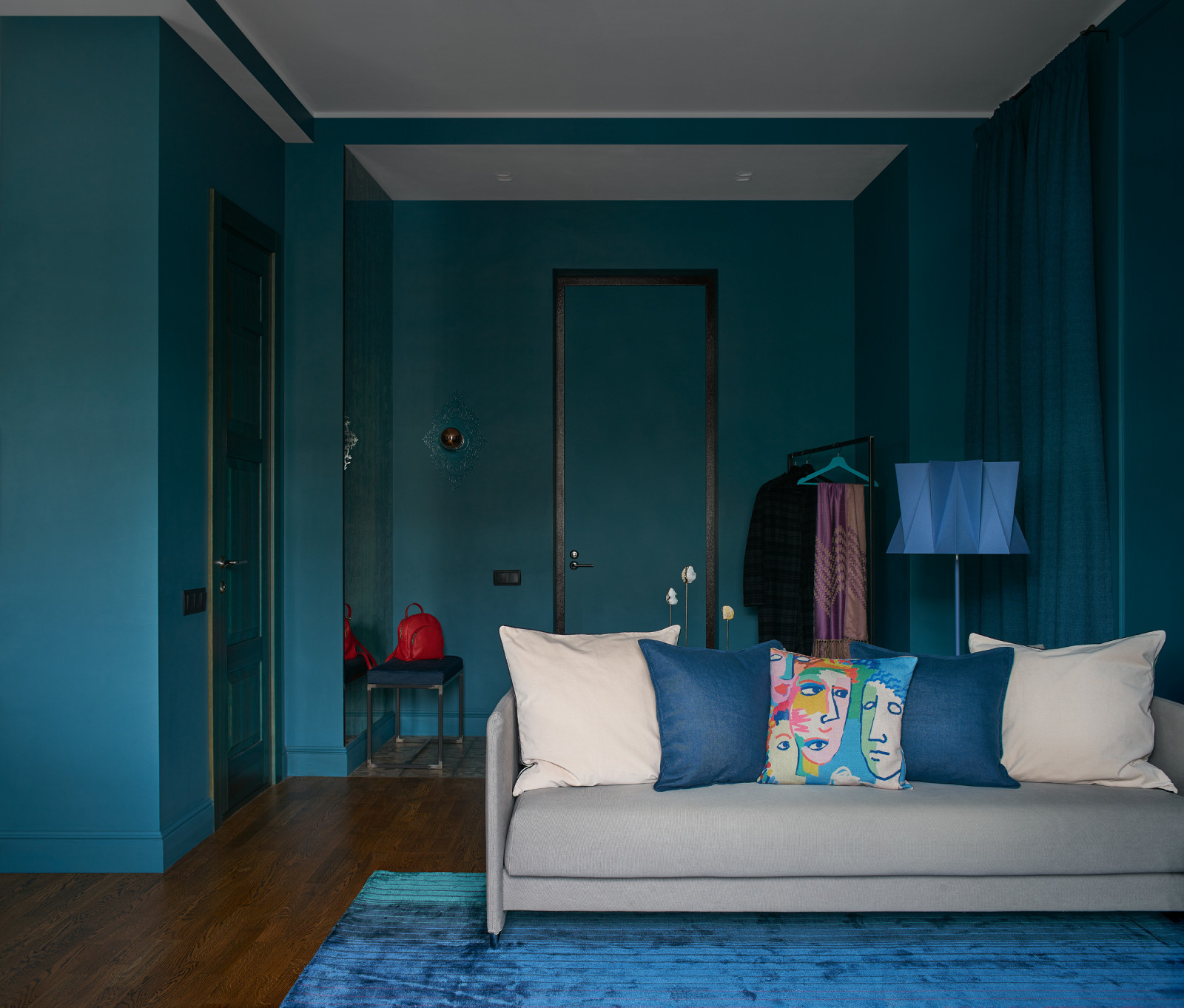 Houzz тур: Квартира-убежище в оттенках океана