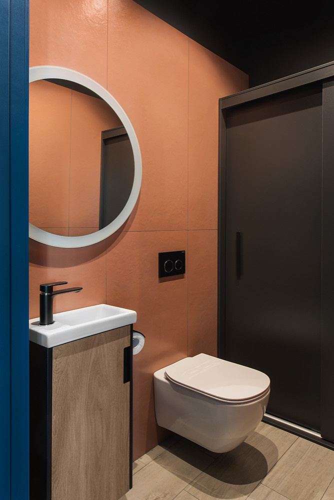 Houzz тур: Яркая квартира с супер быстрым ремонтом