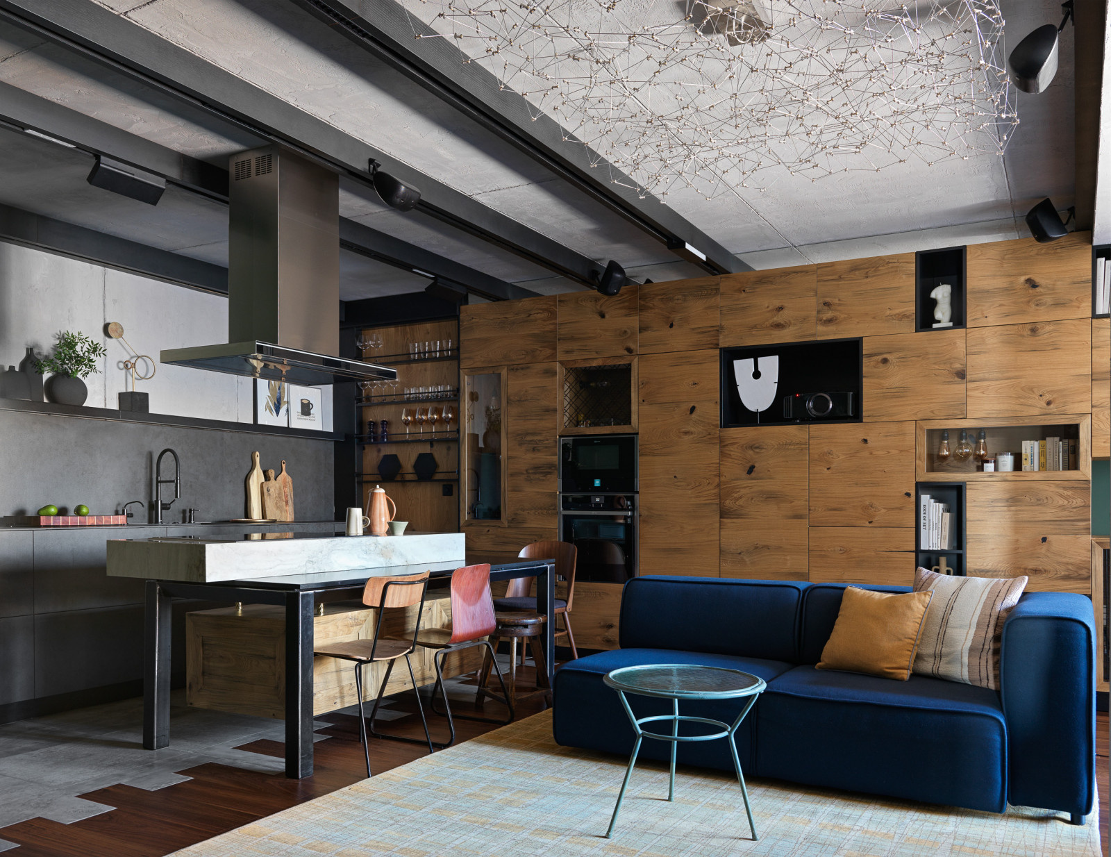 Dark loft apartment ROZMARIN A17