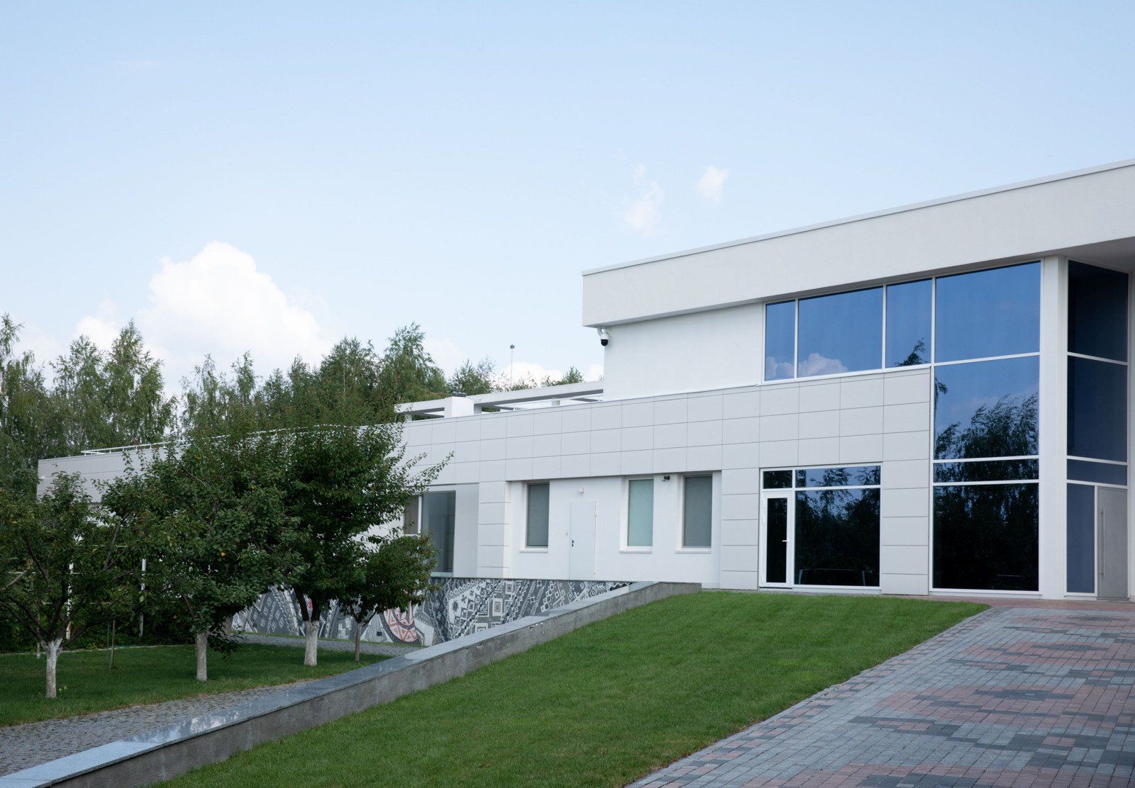 VYSHYTO HOUSE