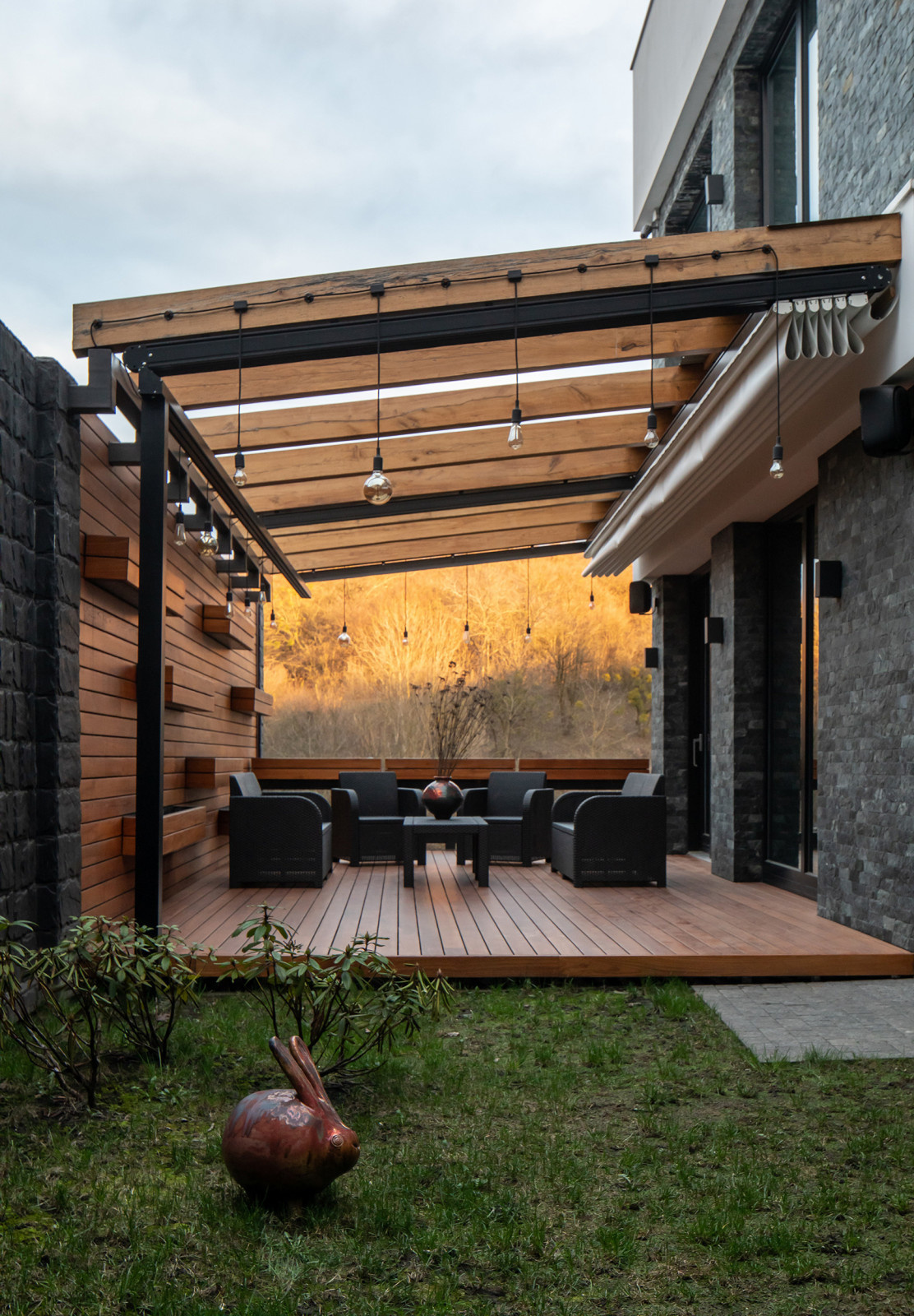 VATRA HOUSE