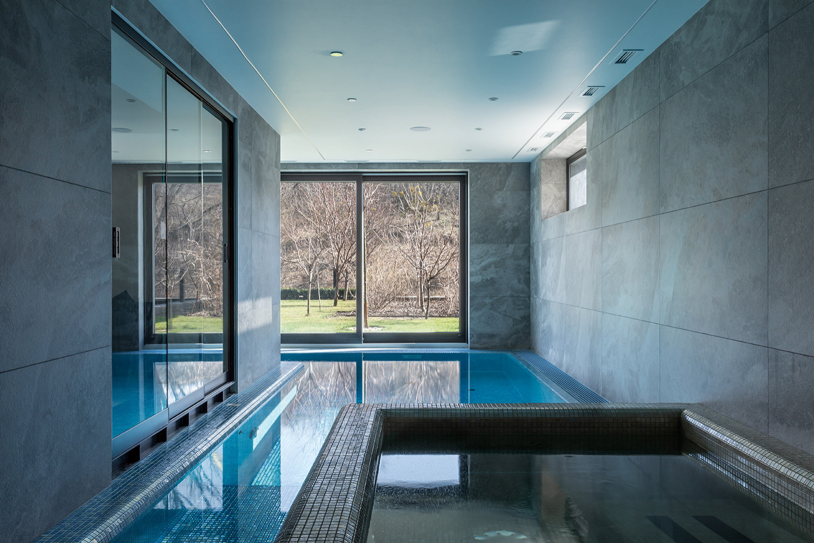 VATRA HOUSE
