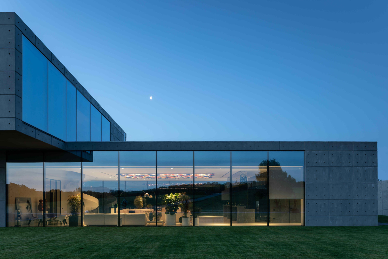 FUTAGO HOUSE
