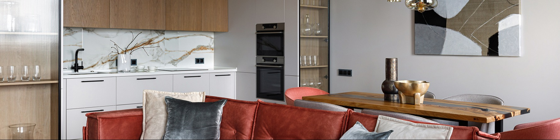 Фоновое изображение профиля MANinteriors