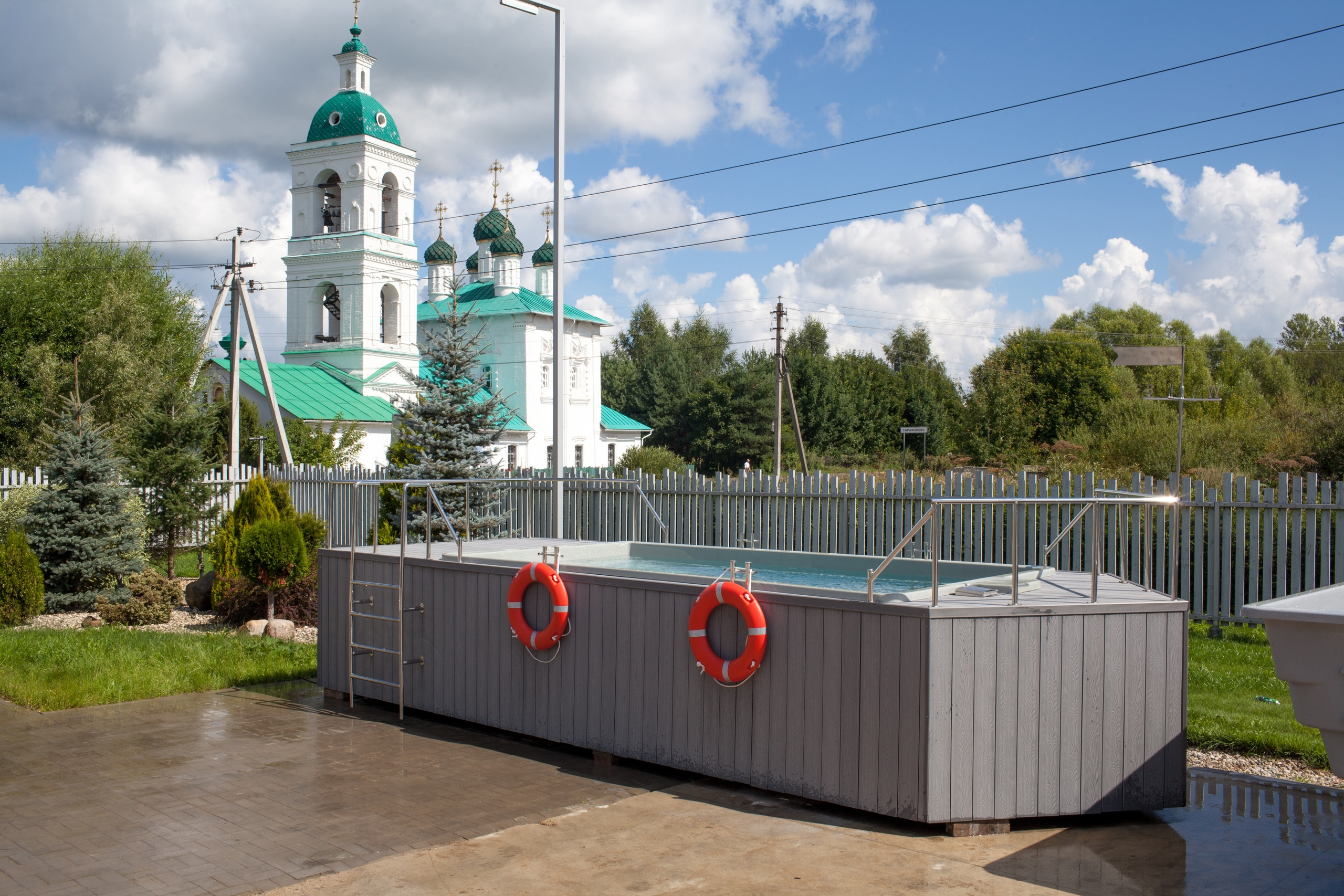 Плавательный СПА-бассейн наземное размещение
