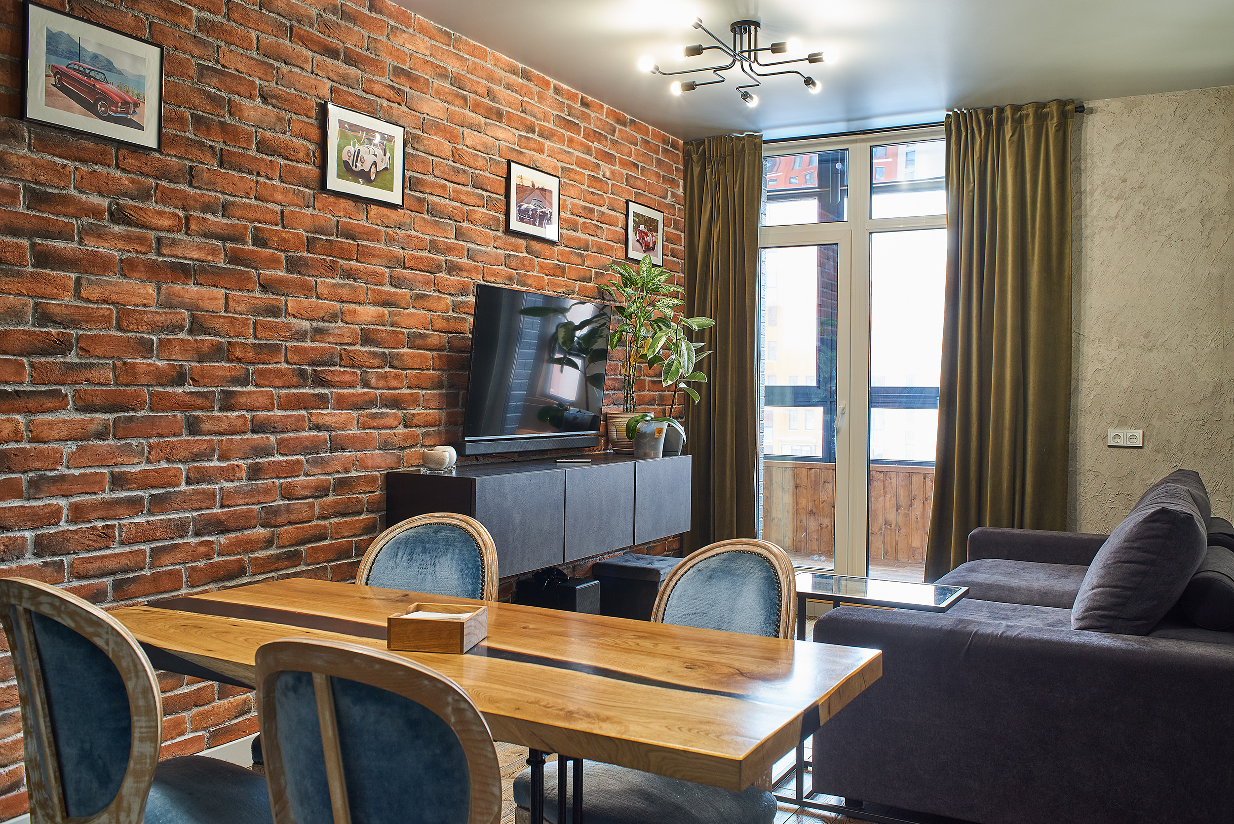 THE LOFT