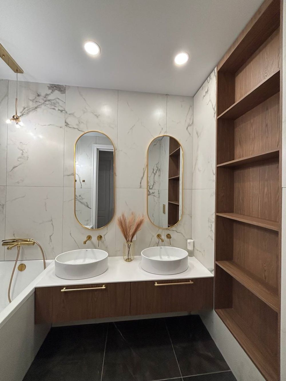 Квартира 100 м² для семьи, ЖК Архитектон, Екатеринбург