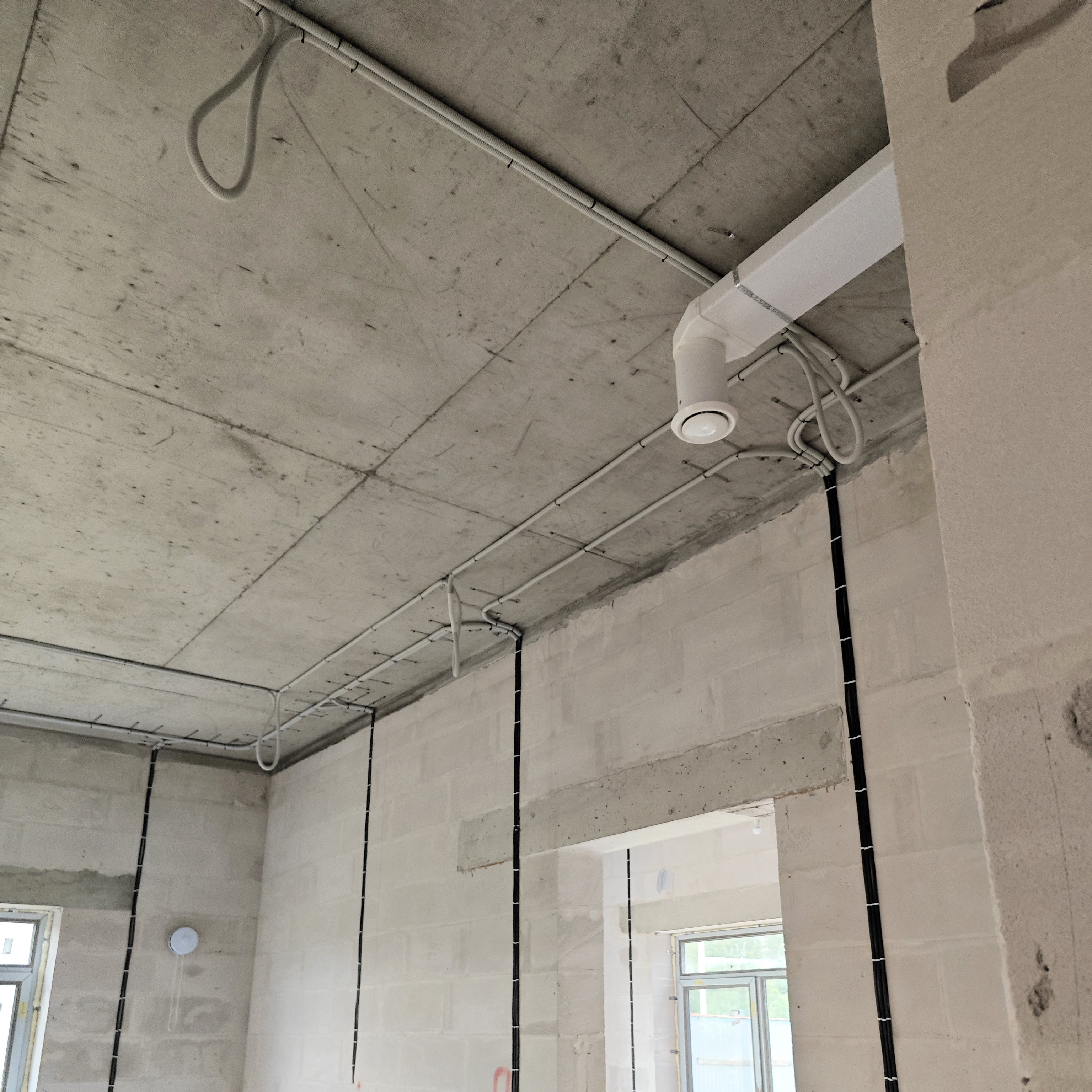 Электрика и вентиляция для дома 320 м²