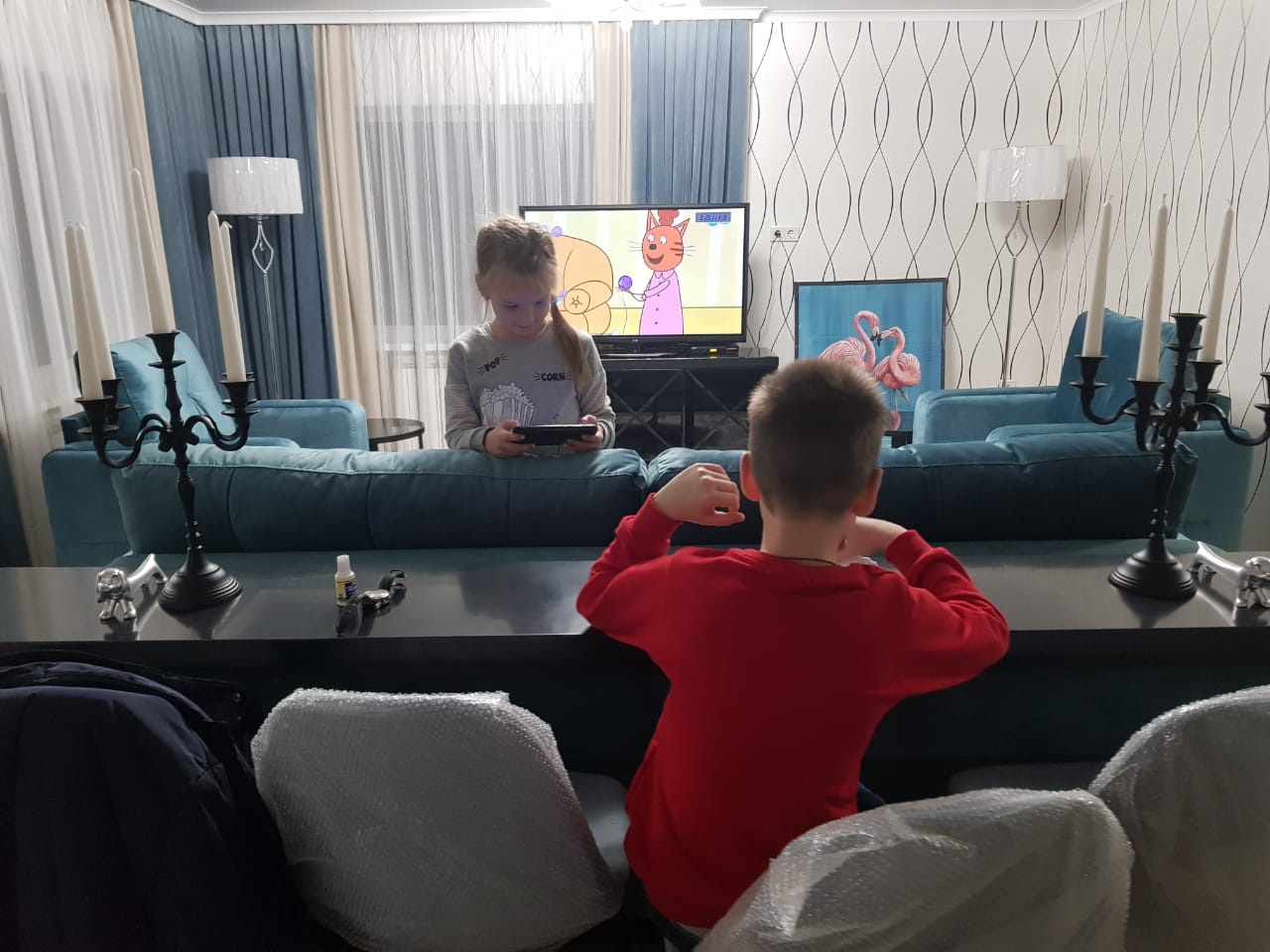 2019 г. Розовый фламинго