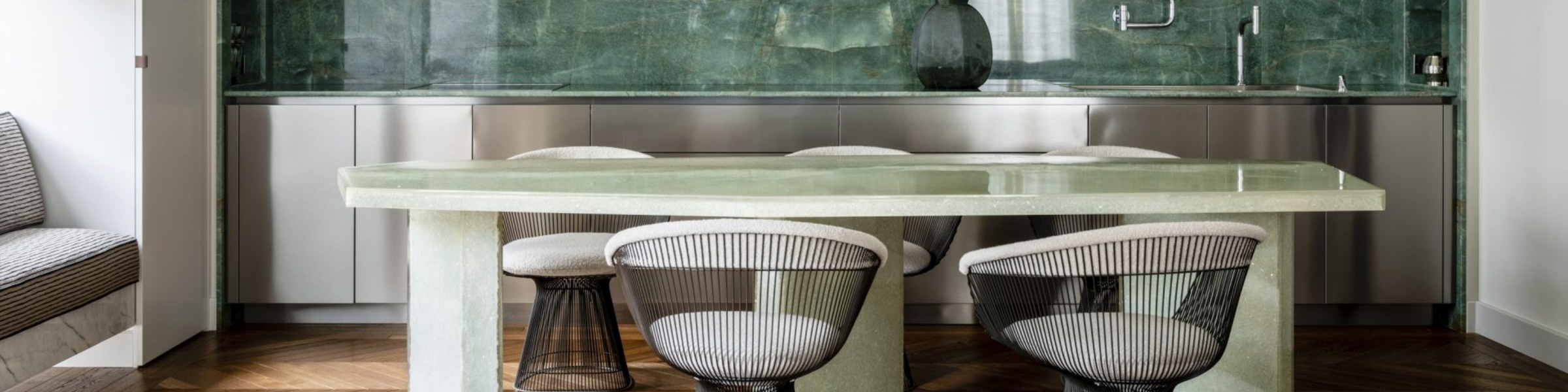 Фоновое изображение профиля AWELT AWELT