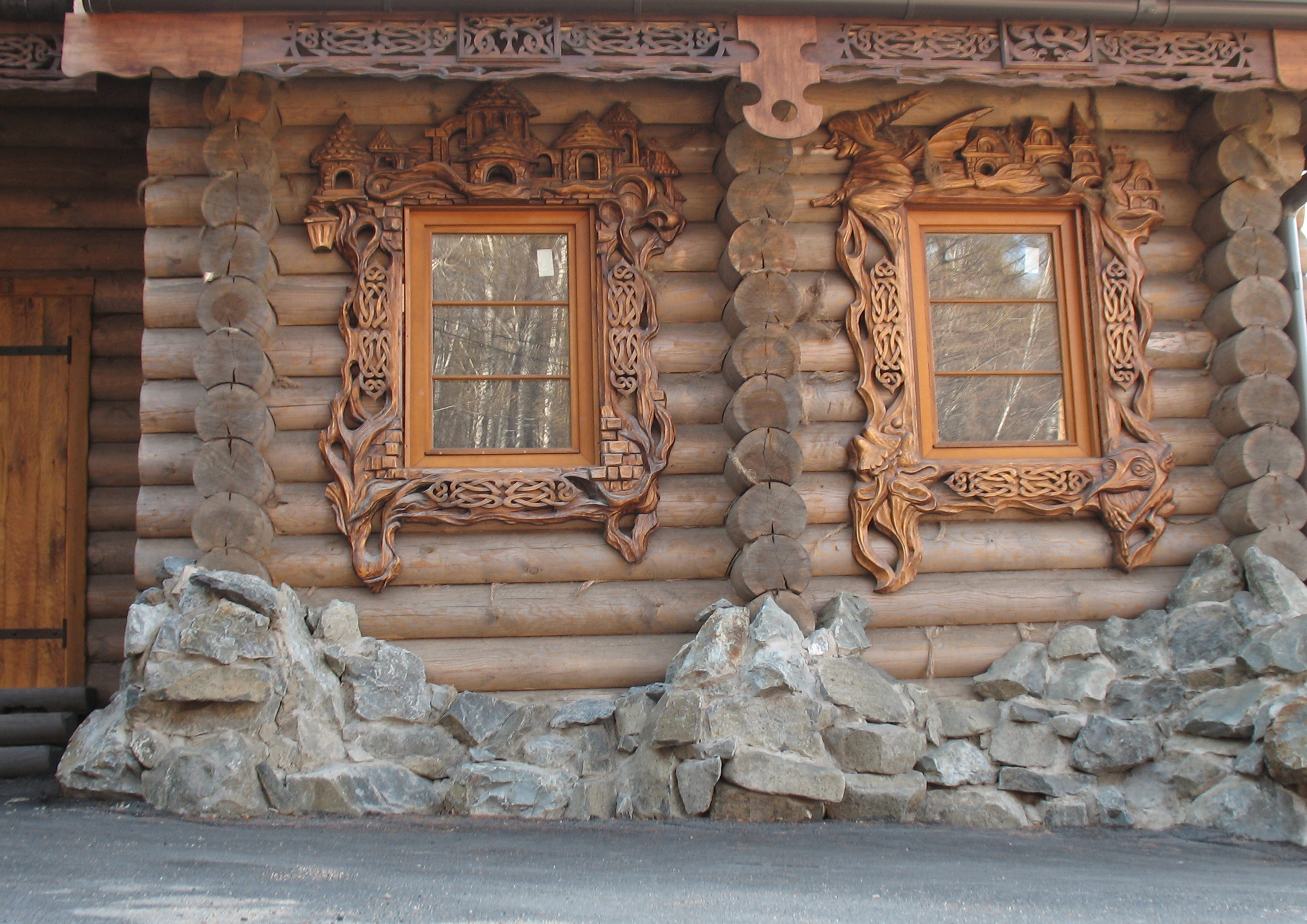 Барельефы. Скульптура.