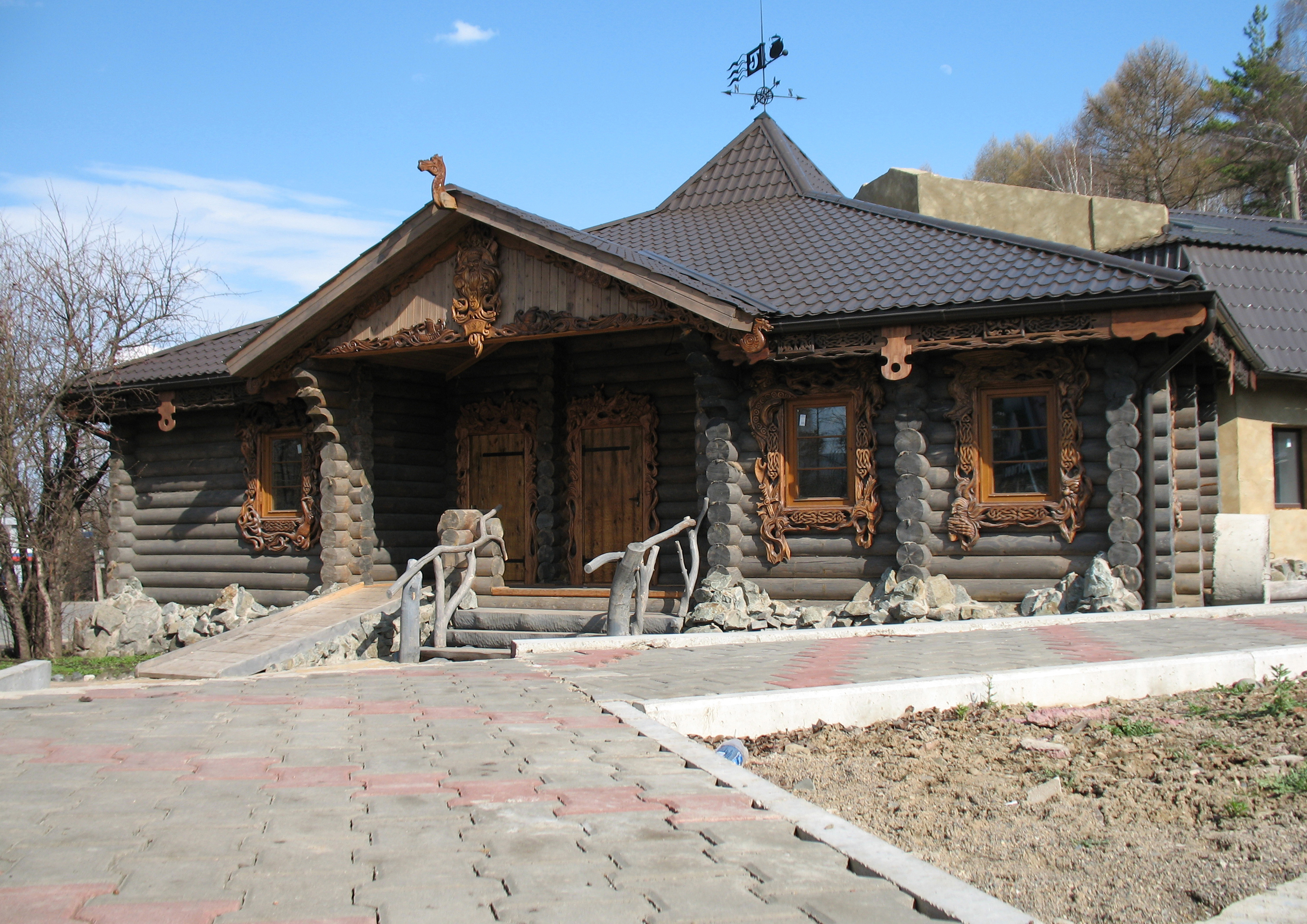 Барельефы. Скульптура.
