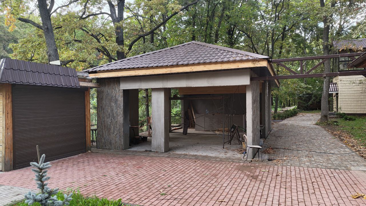 Крытая демисезонная терраса.