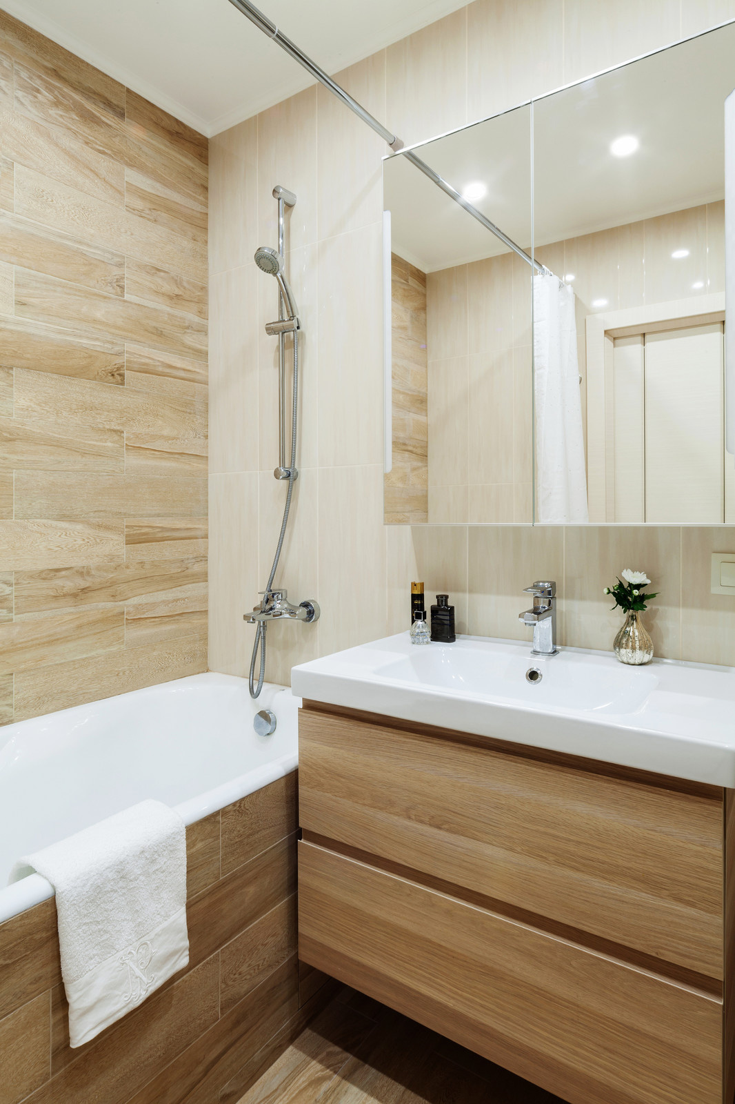 Окно в Париж.