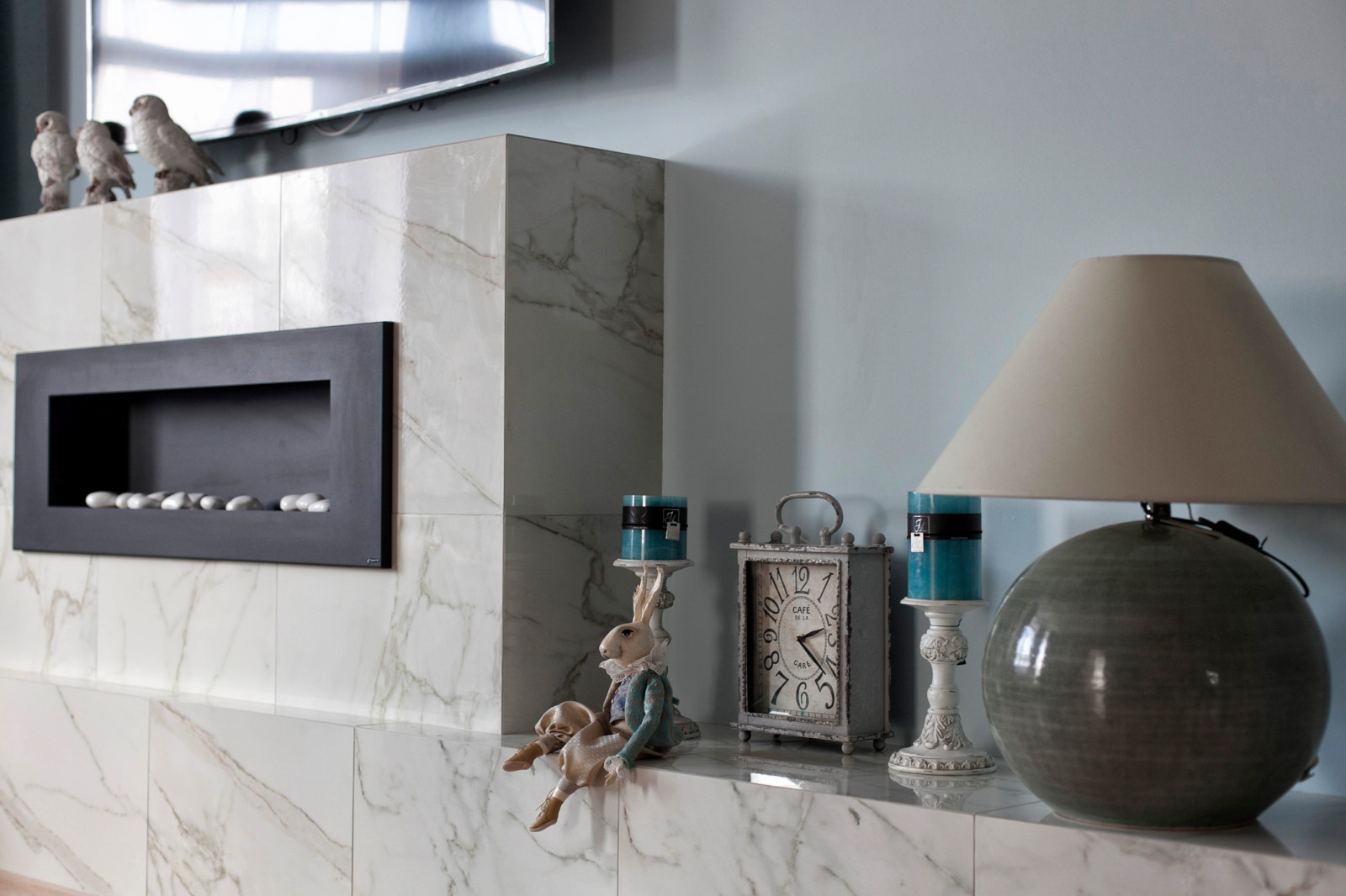 Теплый дом в холодных оттенках