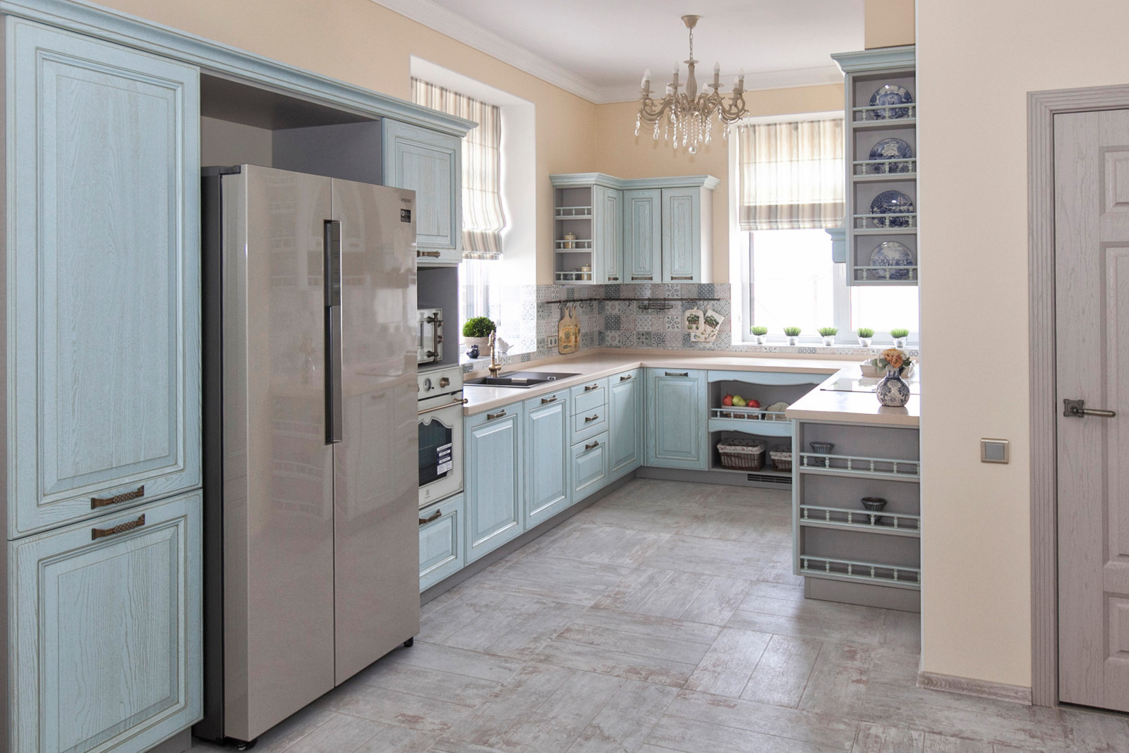 Теплый дом в холодных оттенках