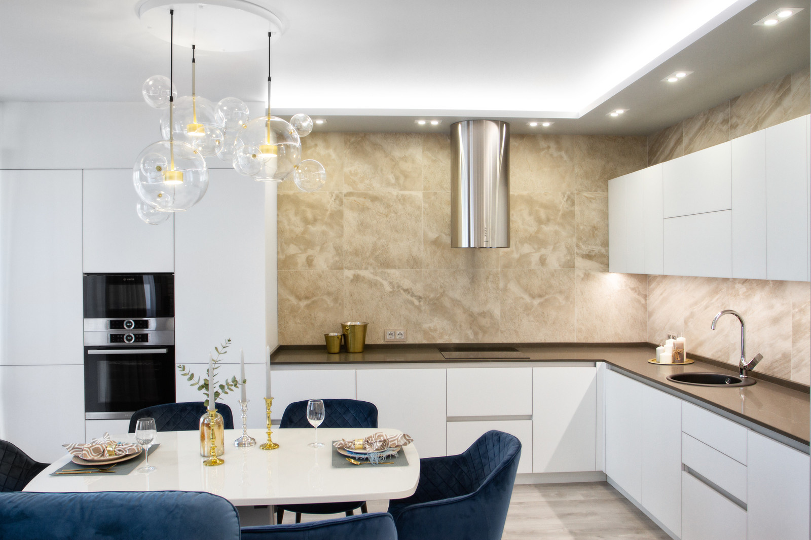 неФото. Где живет любовь