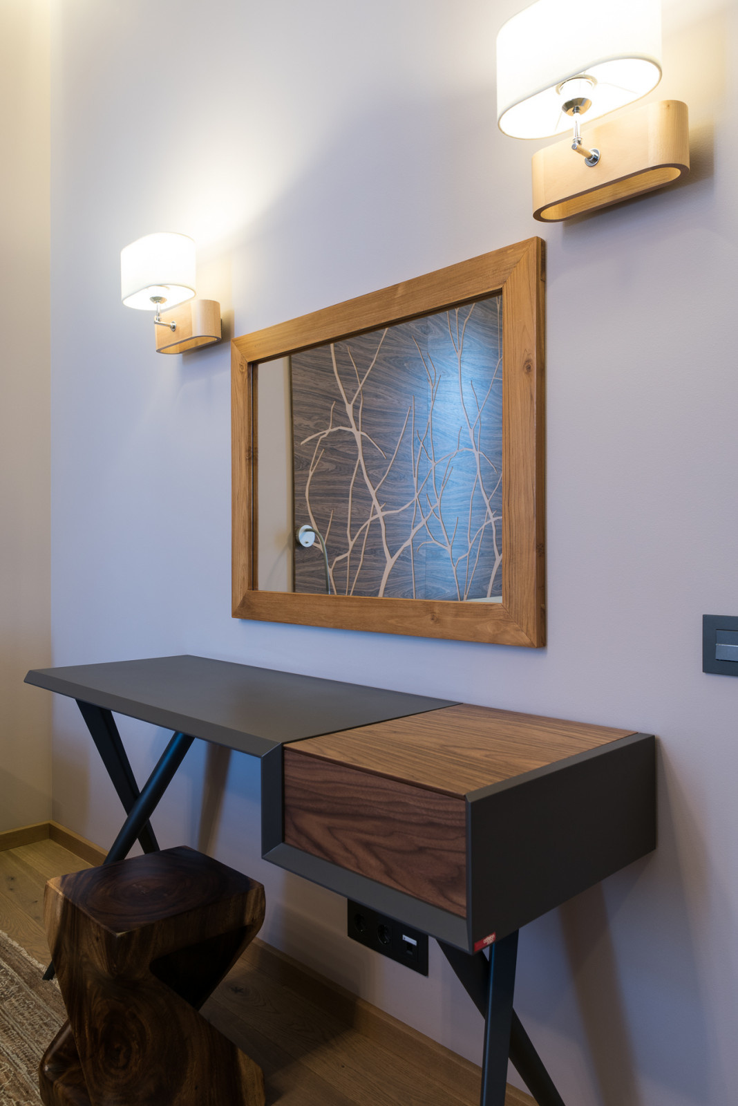 Фоновое изображение профиля iB Gallery