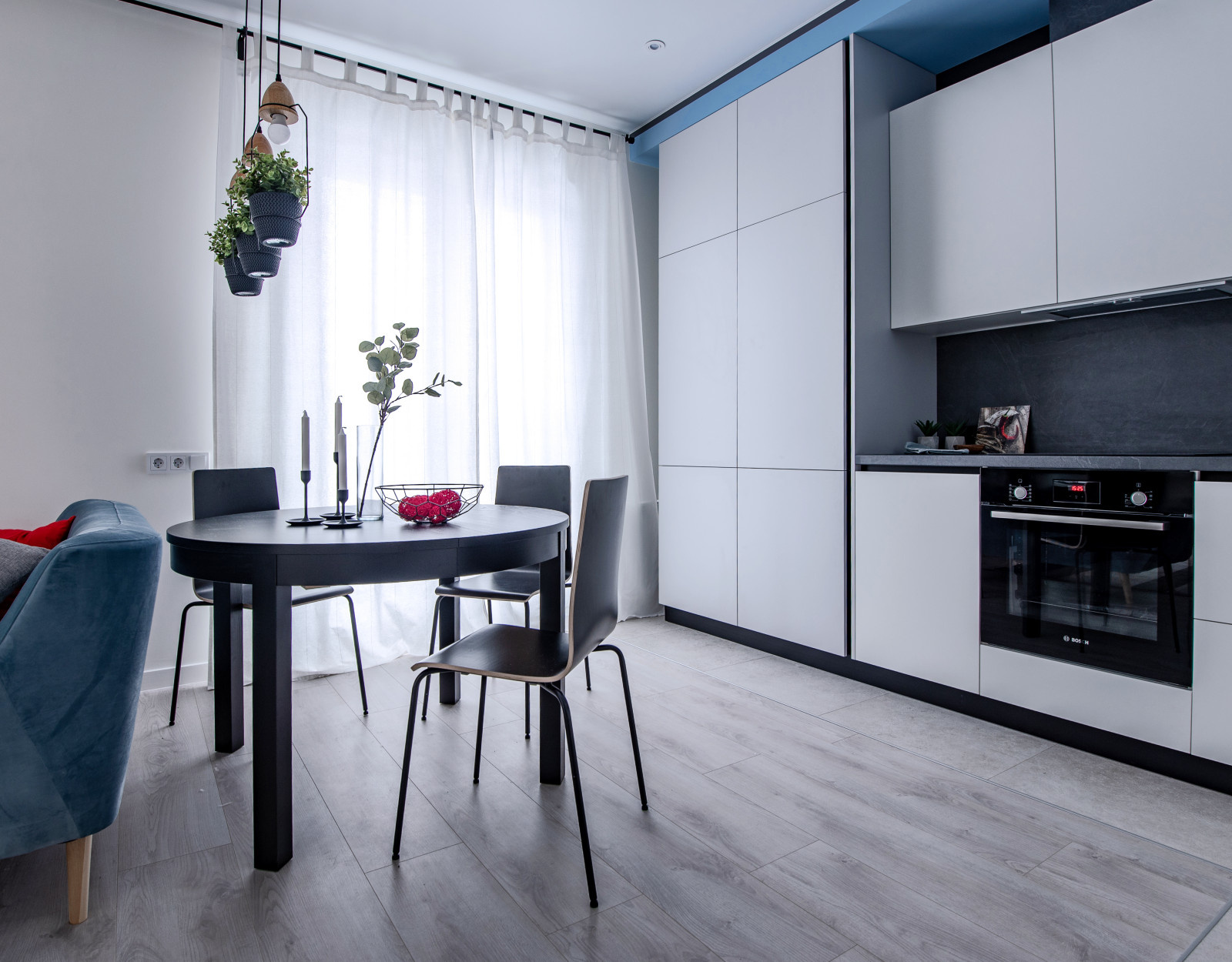 Компакт Хауз